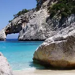 Deiana's - Sea View Апартаменты