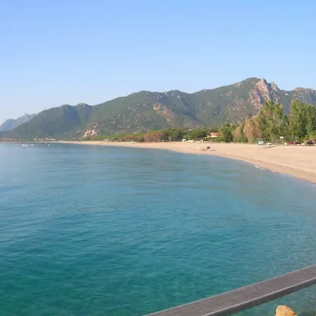 Deiana's - Sea View